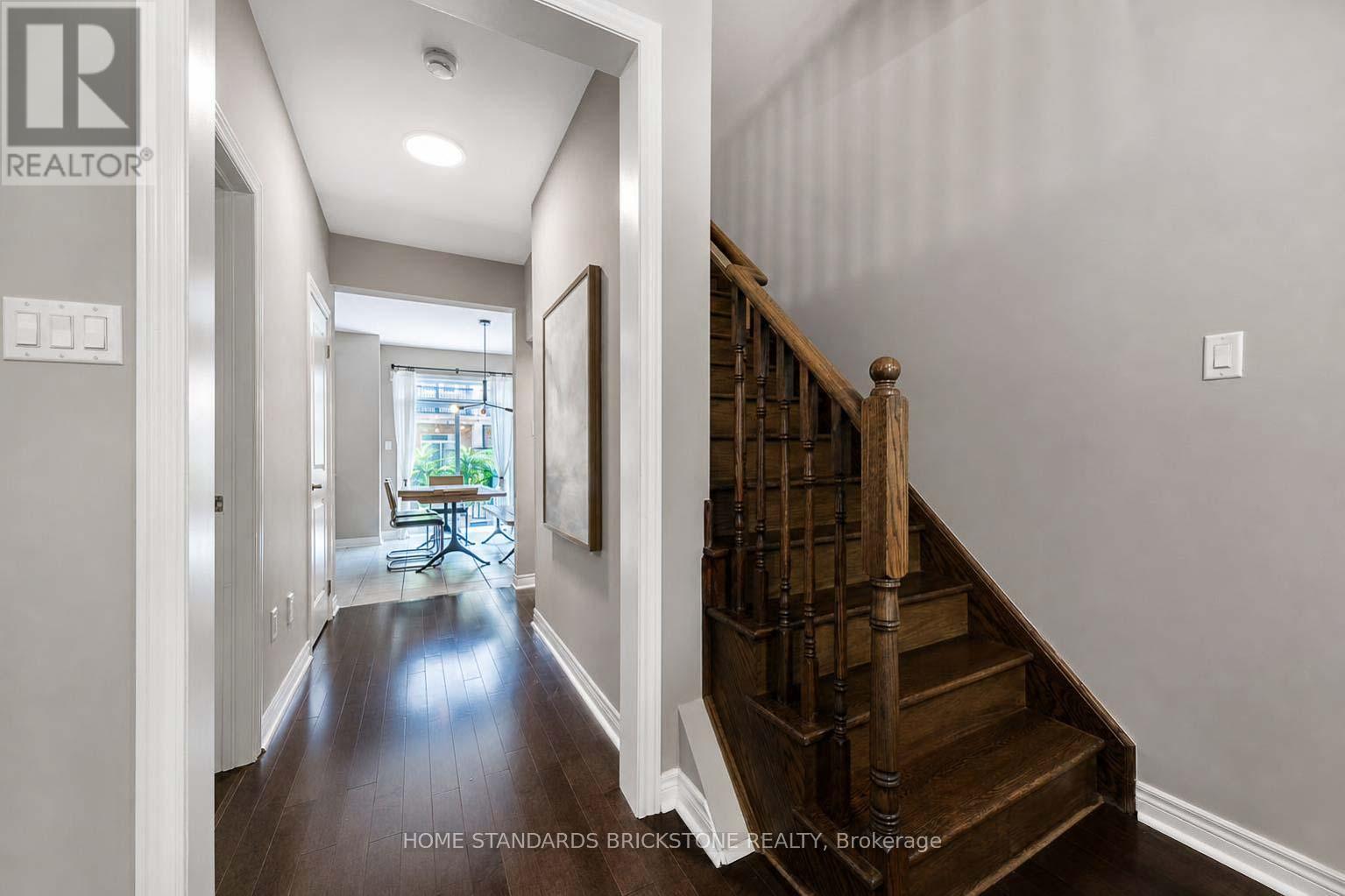 3058 Eberly Woods Drive, Oakville, Ontario  L6M 0T5 - Photo 18 - W13682326