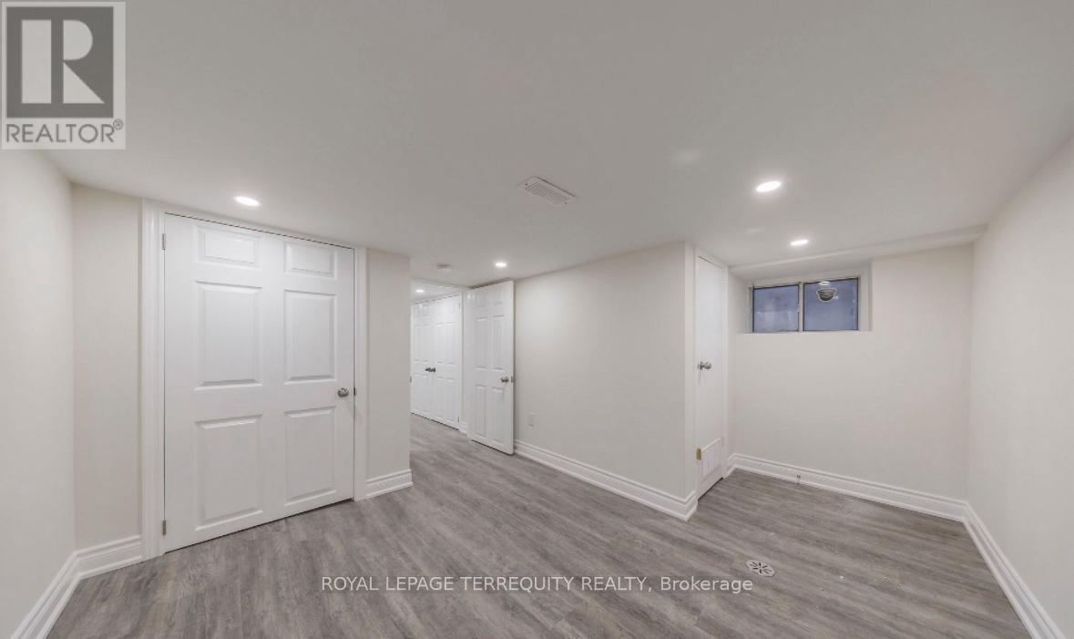 Bsmt - 185 Laughton Avenue, Toronto, Ontario  M6N 2X6 - Photo 6 - W13682344