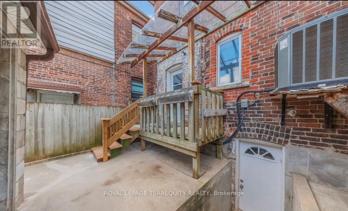 Bsmt - 185 Laughton Avenue, Toronto, Ontario  M6N 2X6 - Photo 7 - W13682344