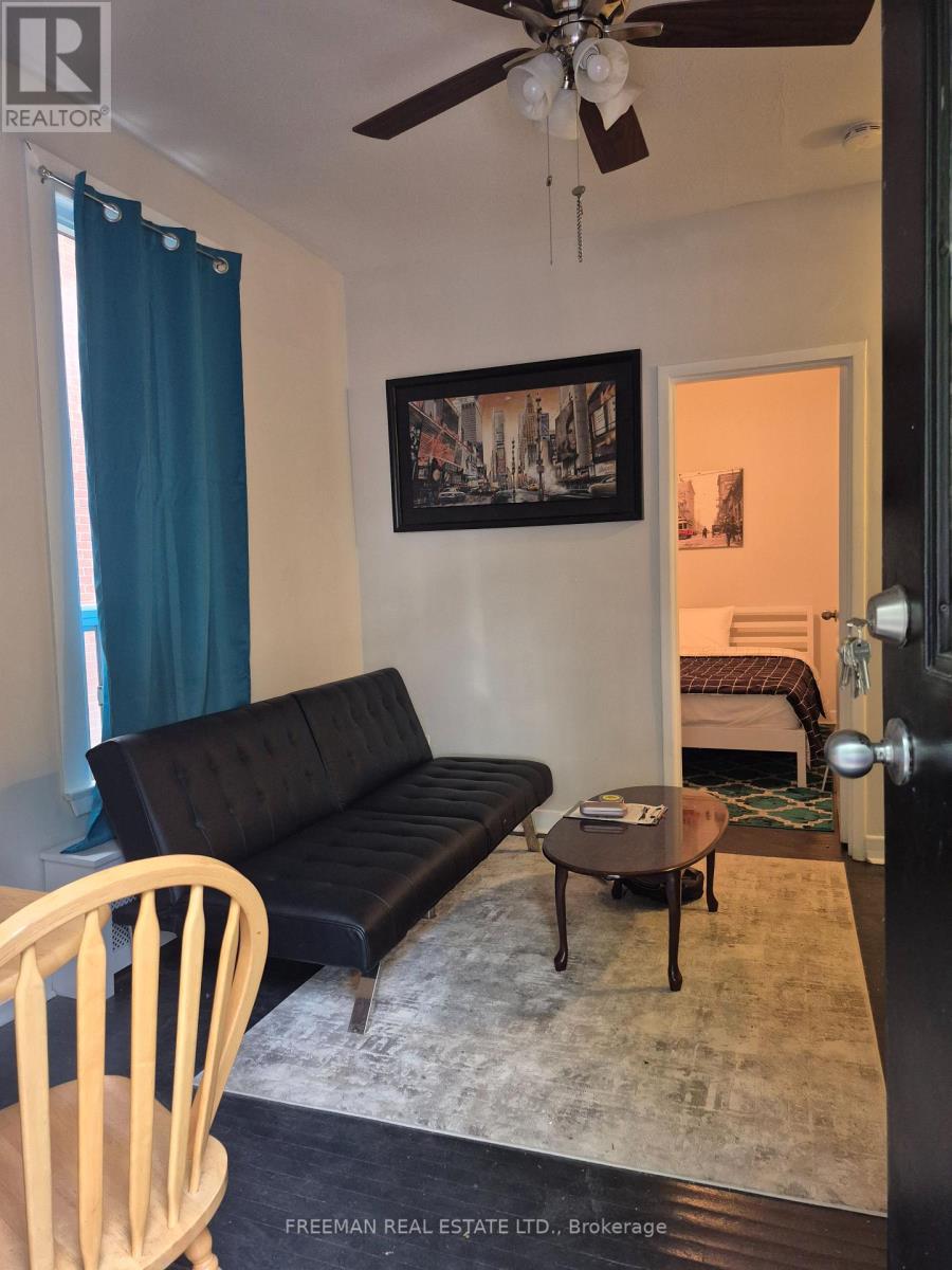 204 - 158 Dowling Avenue, Toronto, Ontario  M6K 3A6 - Photo 7 - W13682464