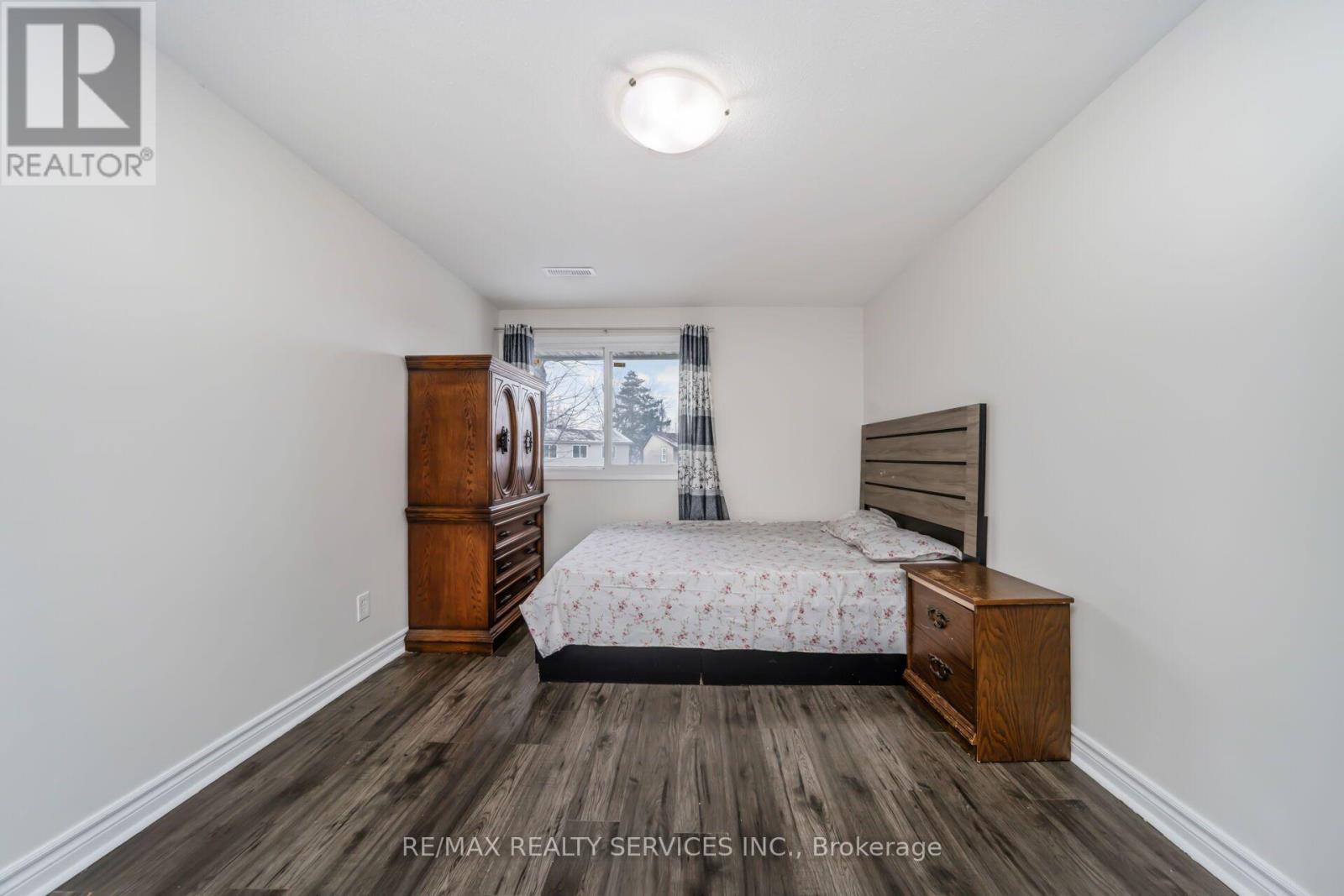 11 Juliette Square, Brampton, Ontario  L6S 2M6 - Photo 20 - W13682506