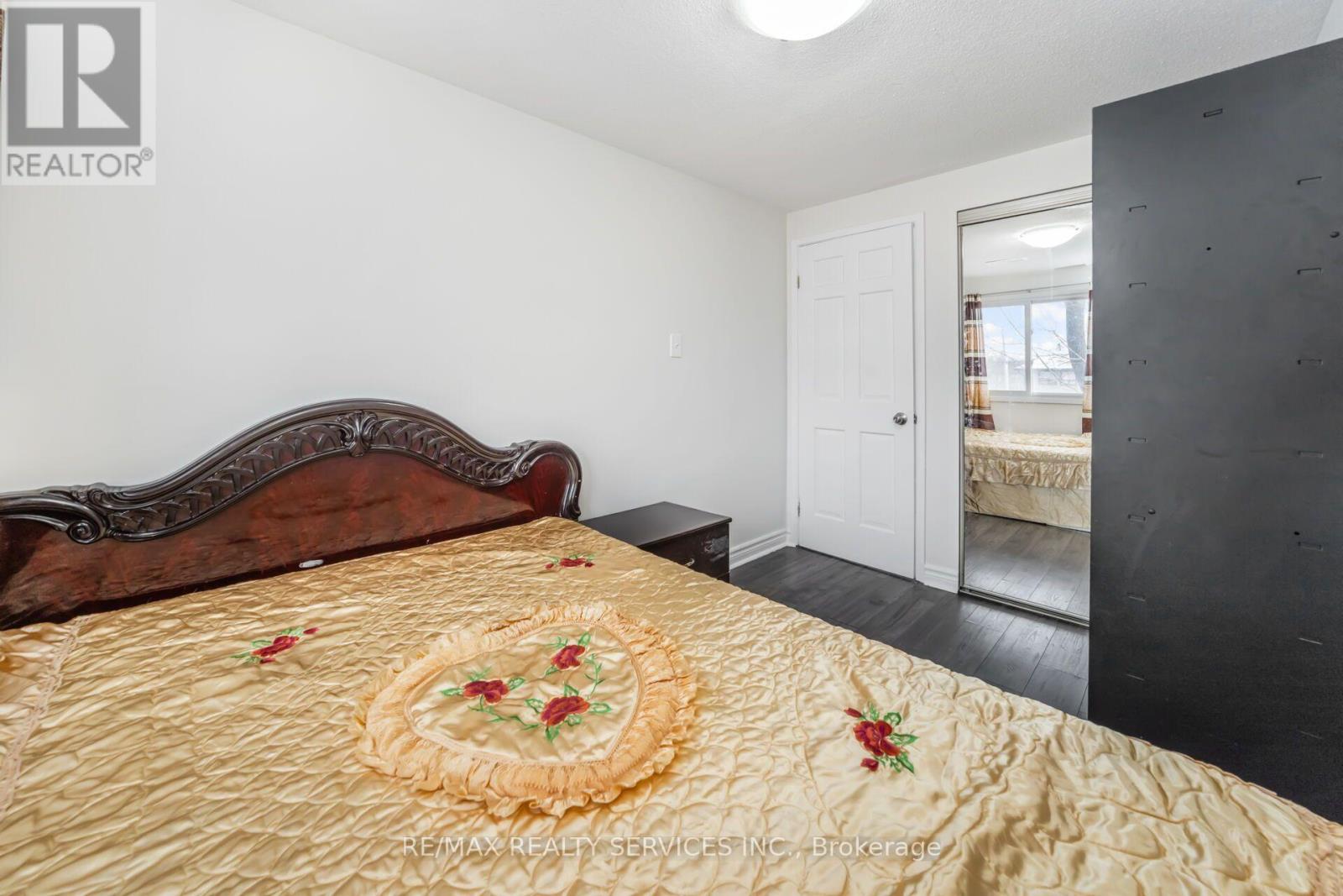 11 Juliette Square, Brampton, Ontario  L6S 2M6 - Photo 24 - W13682506