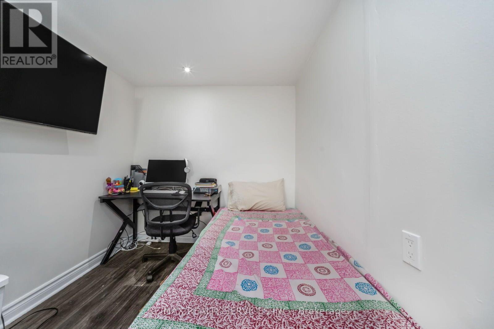 11 Juliette Square, Brampton, Ontario  L6S 2M6 - Photo 38 - W13682506