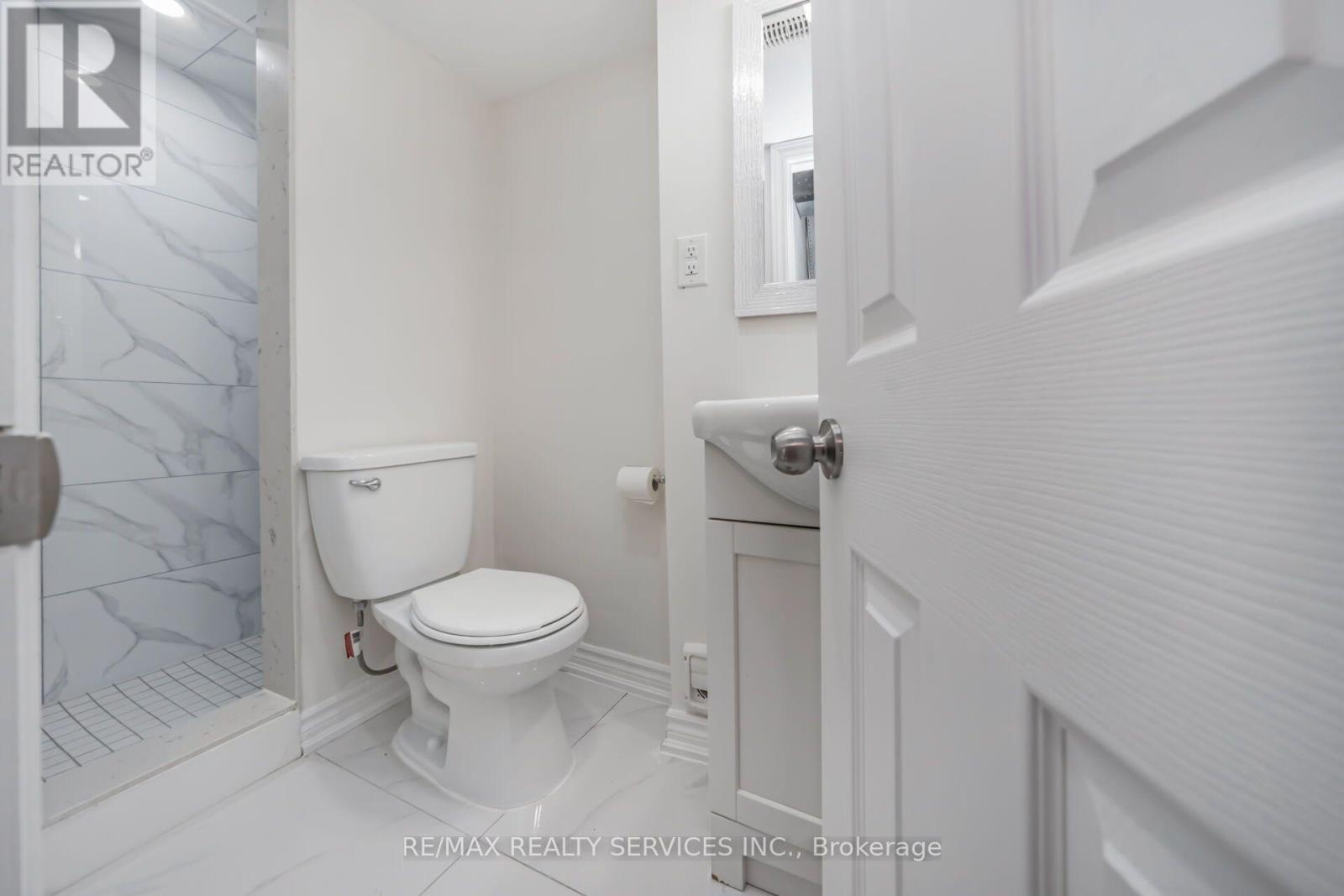 11 Juliette Square, Brampton, Ontario  L6S 2M6 - Photo 40 - W13682506