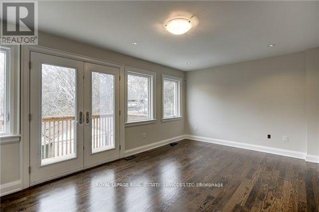 410 Glenlake Avenue, Toronto, Ontario  M6P 1G7 - Photo 9 - W13682554