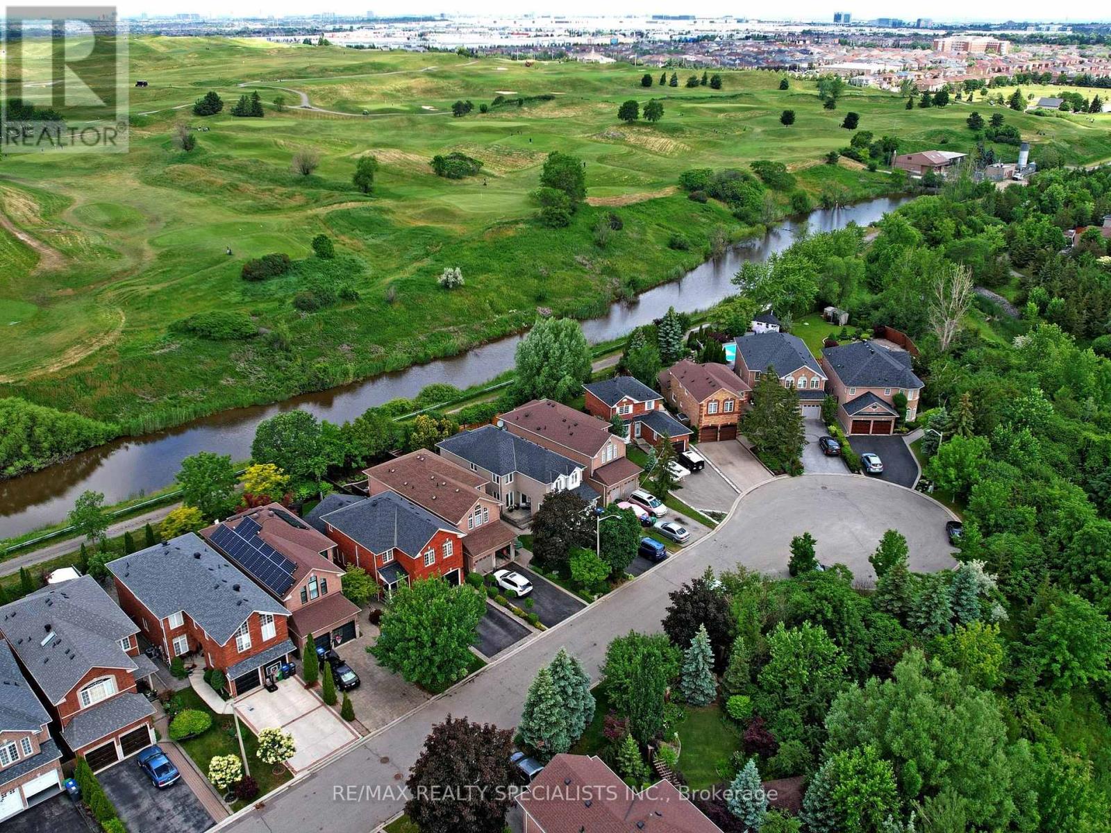 1169 BARNSWALLOW COURT, Mississauga, Ontario