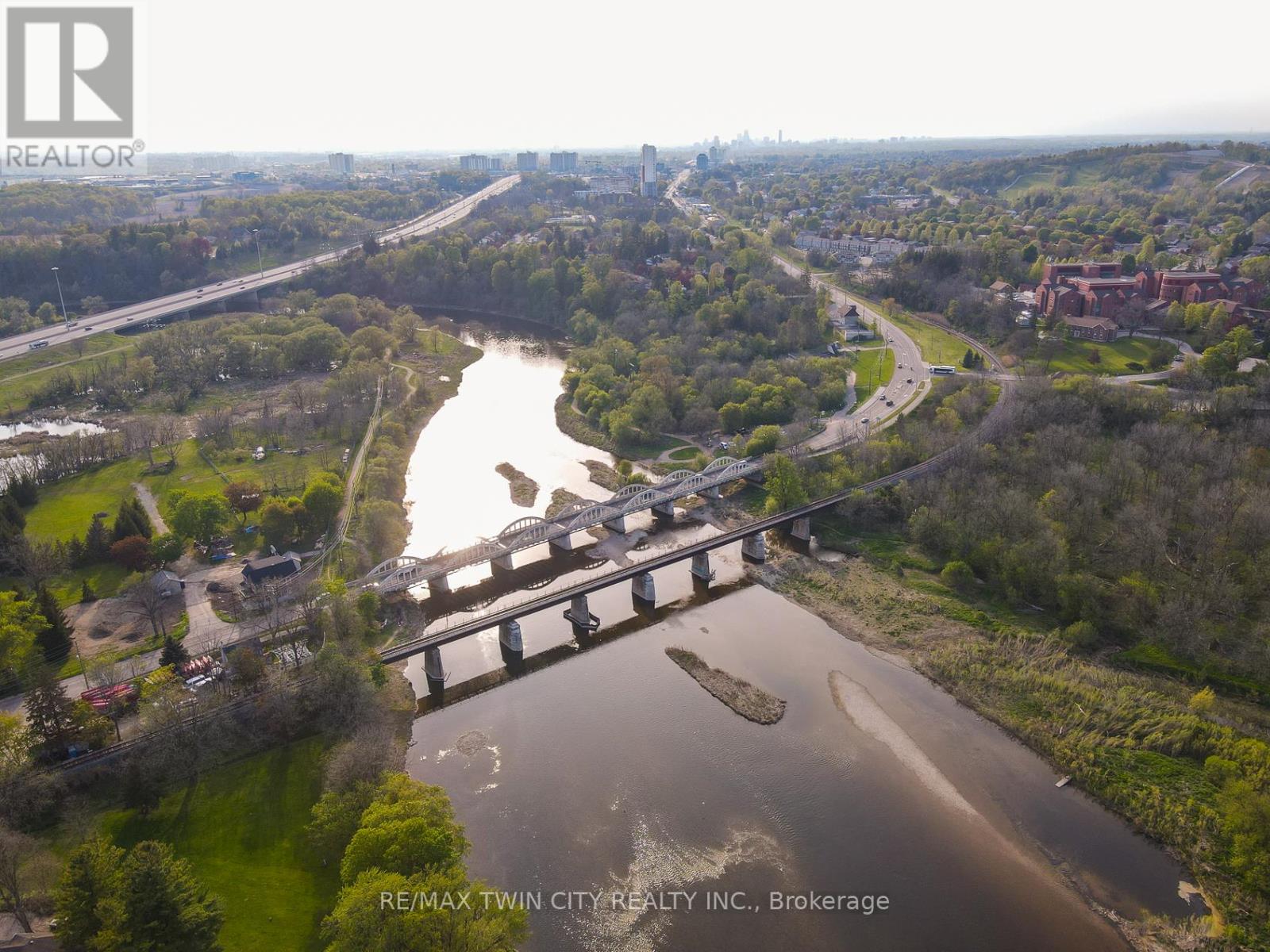138 Riverbank Drive, Cambridge, Ontario  N3H 4R6 - Photo 17 - X13682342