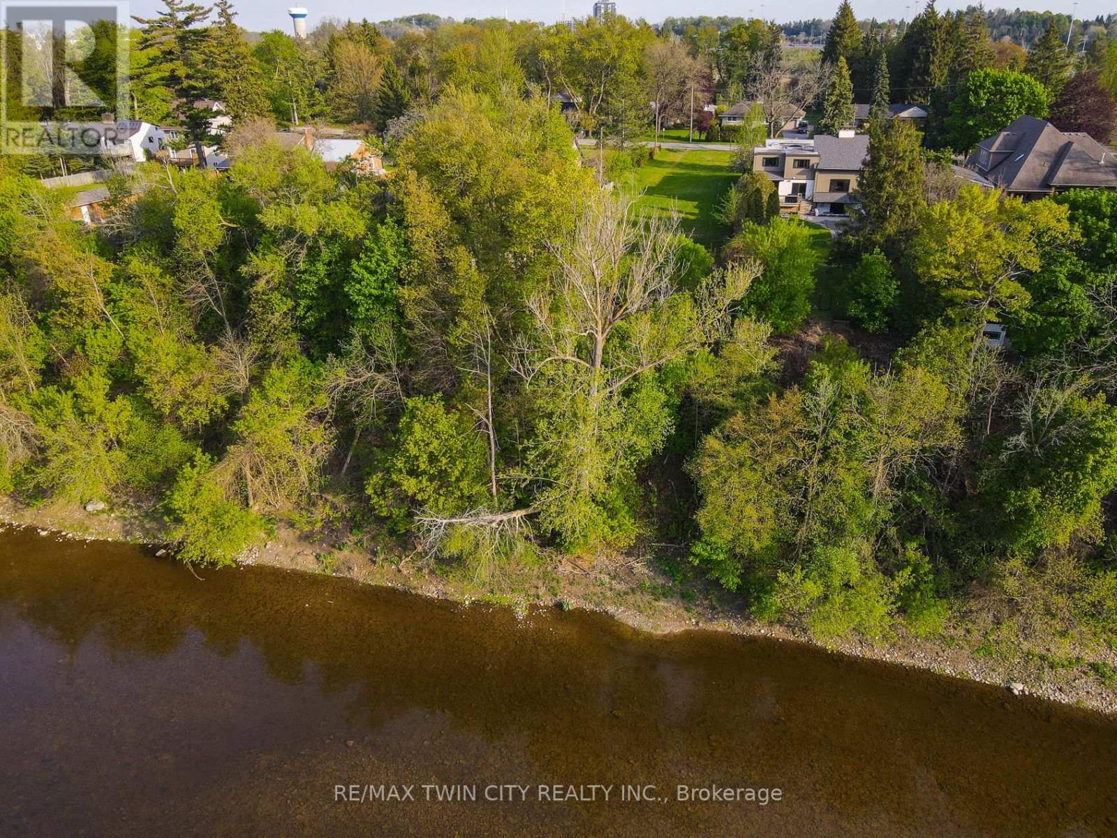 138 Riverbank Drive, Cambridge, Ontario  N3H 4R6 - Photo 29 - X13682342
