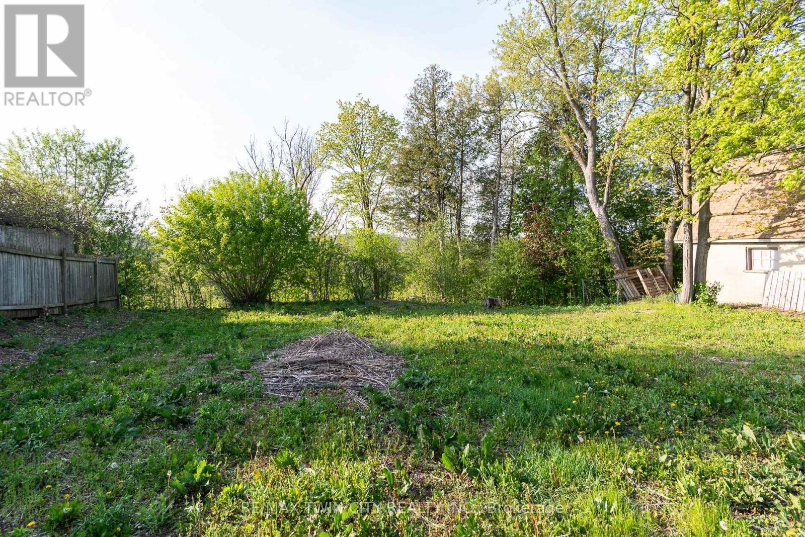 138 Riverbank Drive, Cambridge, Ontario  N3H 4R6 - Photo 9 - X13682342