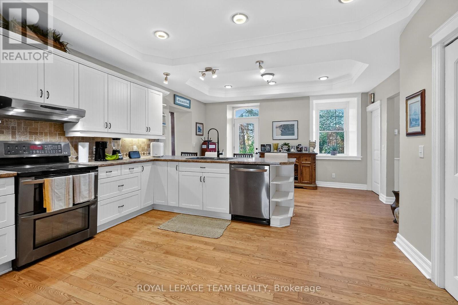 15 Bass Road, Elizabethtown-Kitley, Ontario  K0G 1L0 - Photo 18 - X12708240