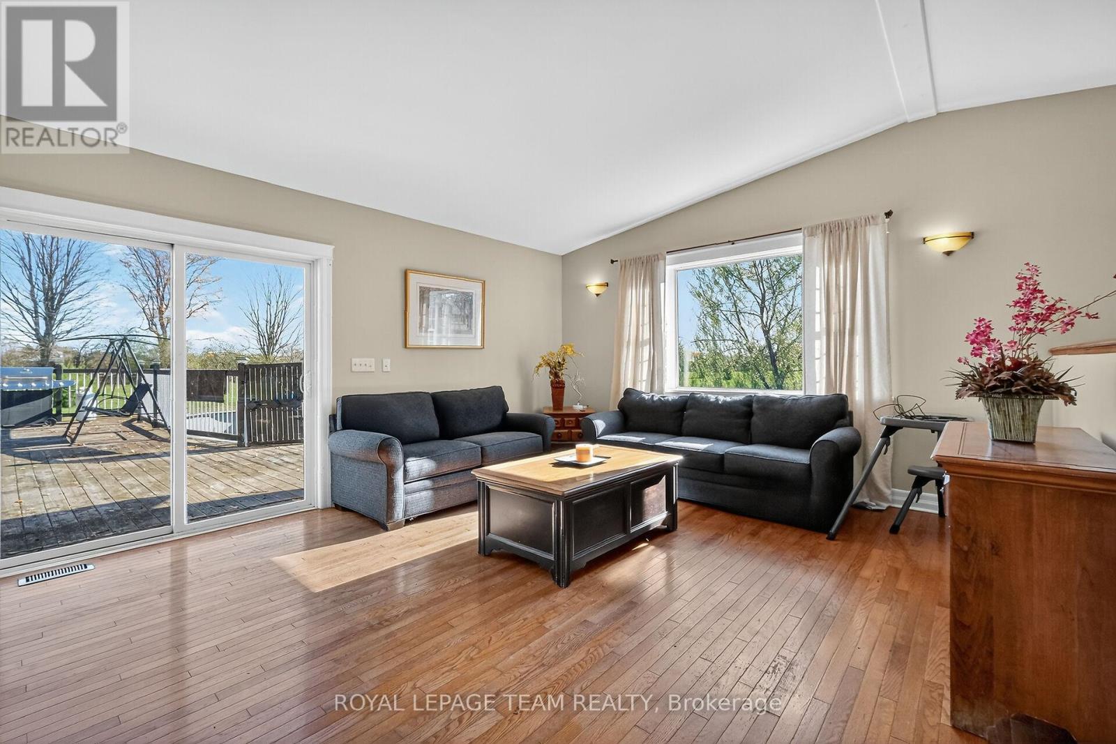 15 Bass Road, Elizabethtown-Kitley, Ontario  K0G 1L0 - Photo 27 - X12708240
