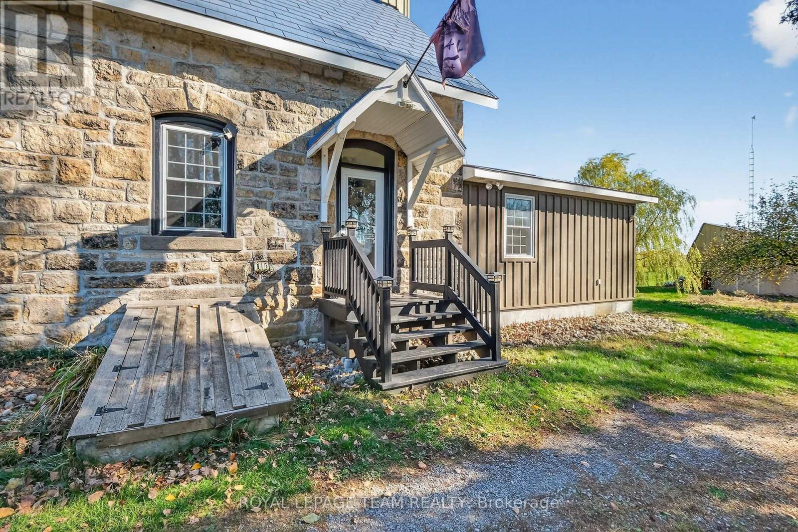 15 Bass Road, Elizabethtown-Kitley, Ontario  K0G 1L0 - Photo 47 - X12708240