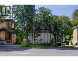 209 DALHOUSIE Street, Brantford, Ontario