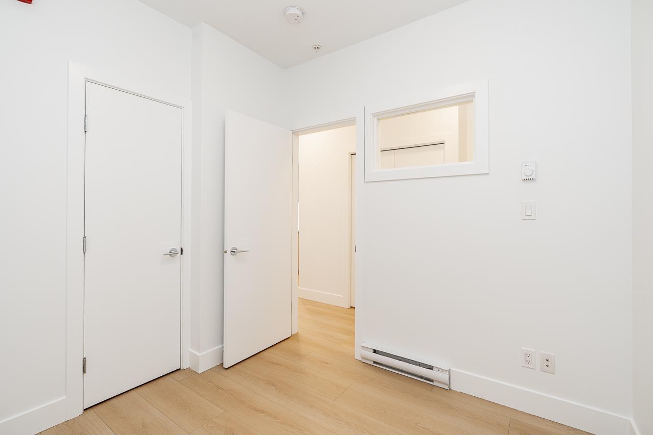 302 6468 195a Street, Surrey, British Columbia  V4N 6R6 - Photo 21 - R3156182