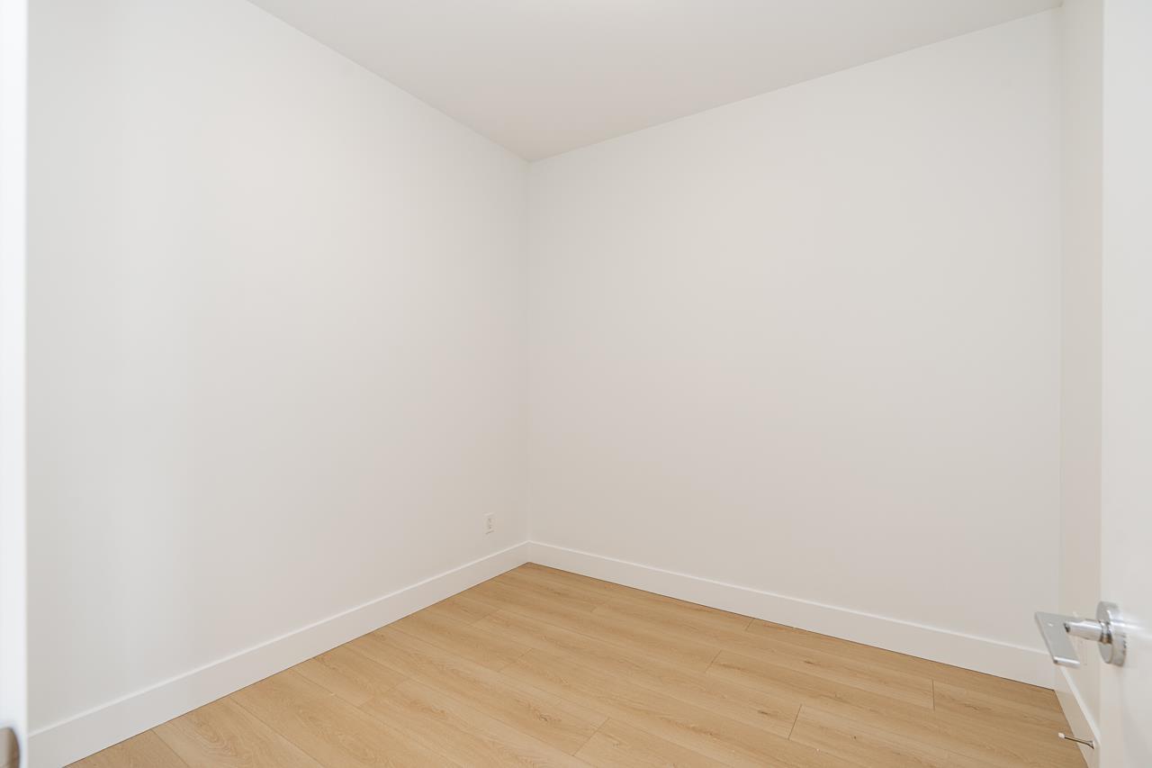 302 6468 195a Street, Surrey, British Columbia  V4N 6R6 - Photo 20 - R3156182