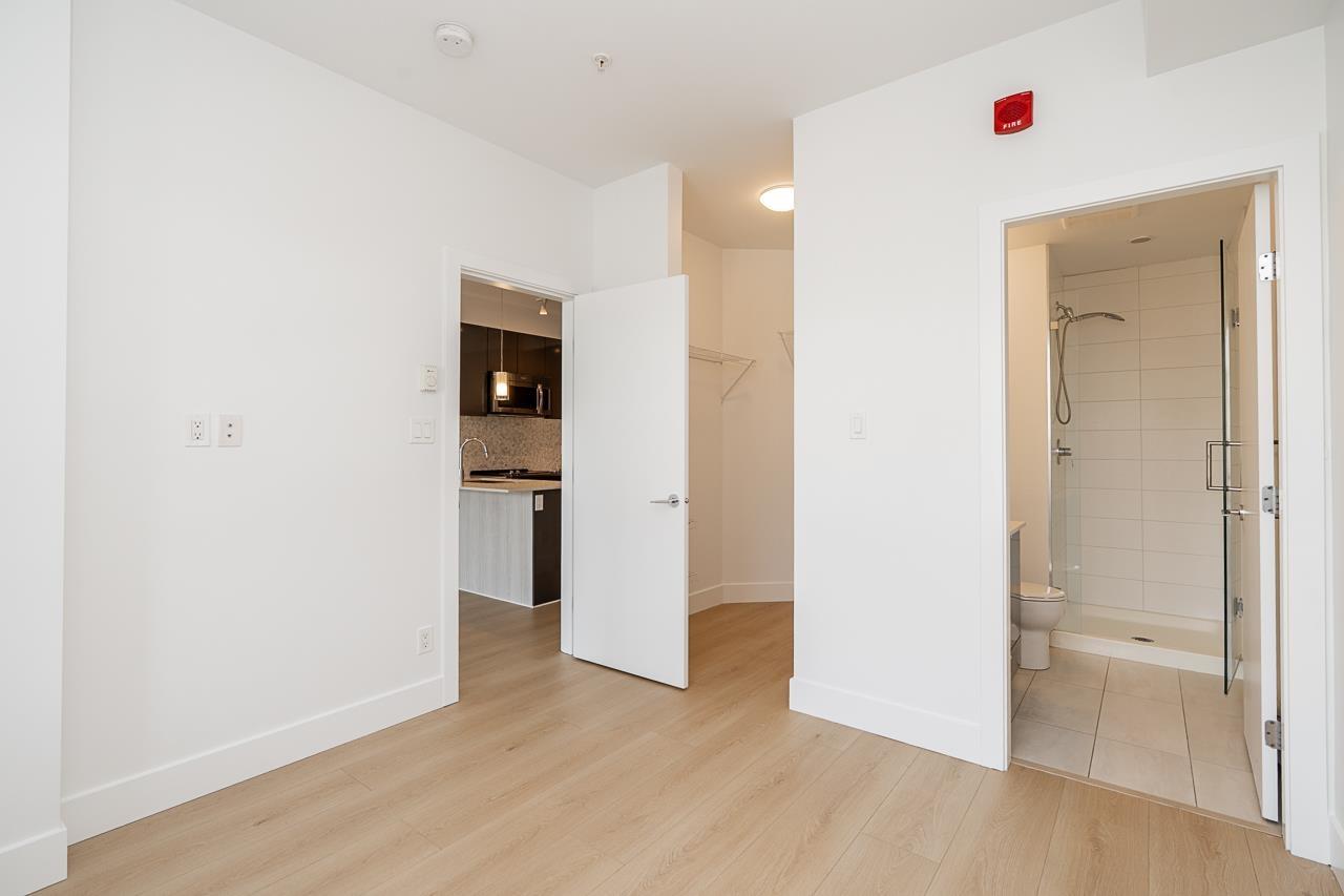 302 6468 195a Street, Surrey, British Columbia  V4N 6R6 - Photo 17 - R3156182