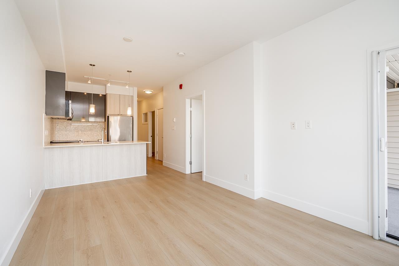 302 6468 195a Street, Surrey, British Columbia  V4N 6R6 - Photo 14 - R3156182