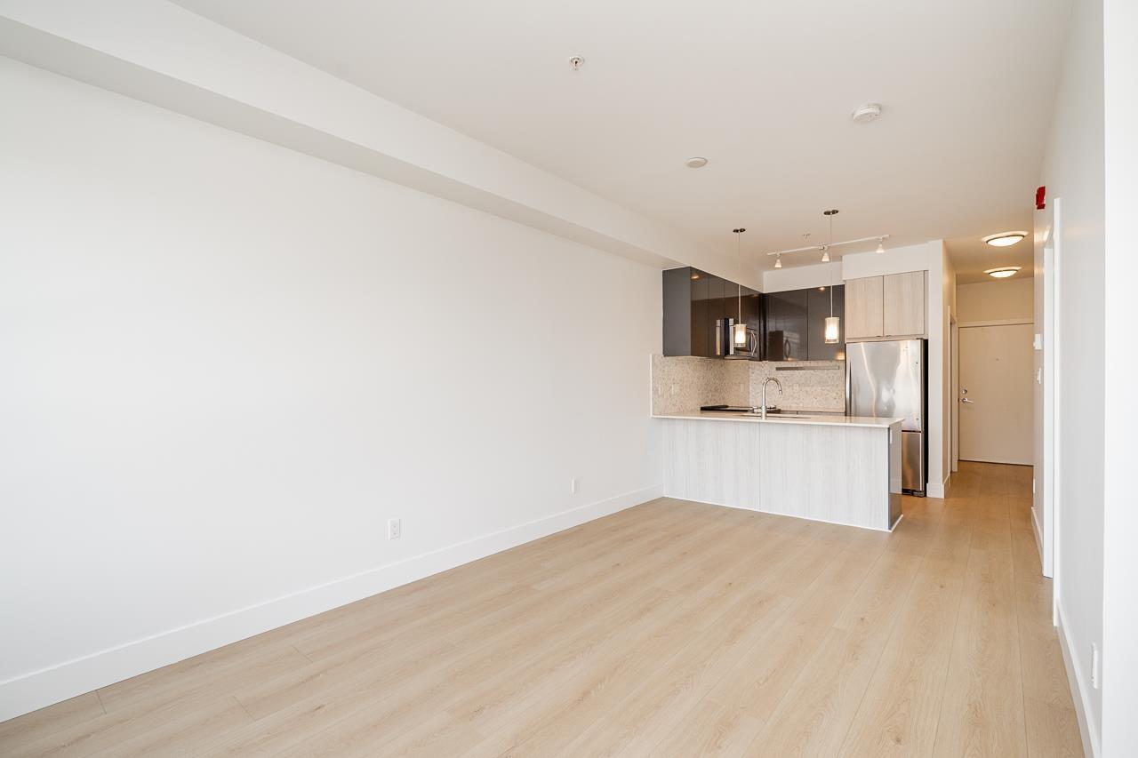 302 6468 195a Street, Surrey, British Columbia  V4N 6R6 - Photo 15 - R3156182