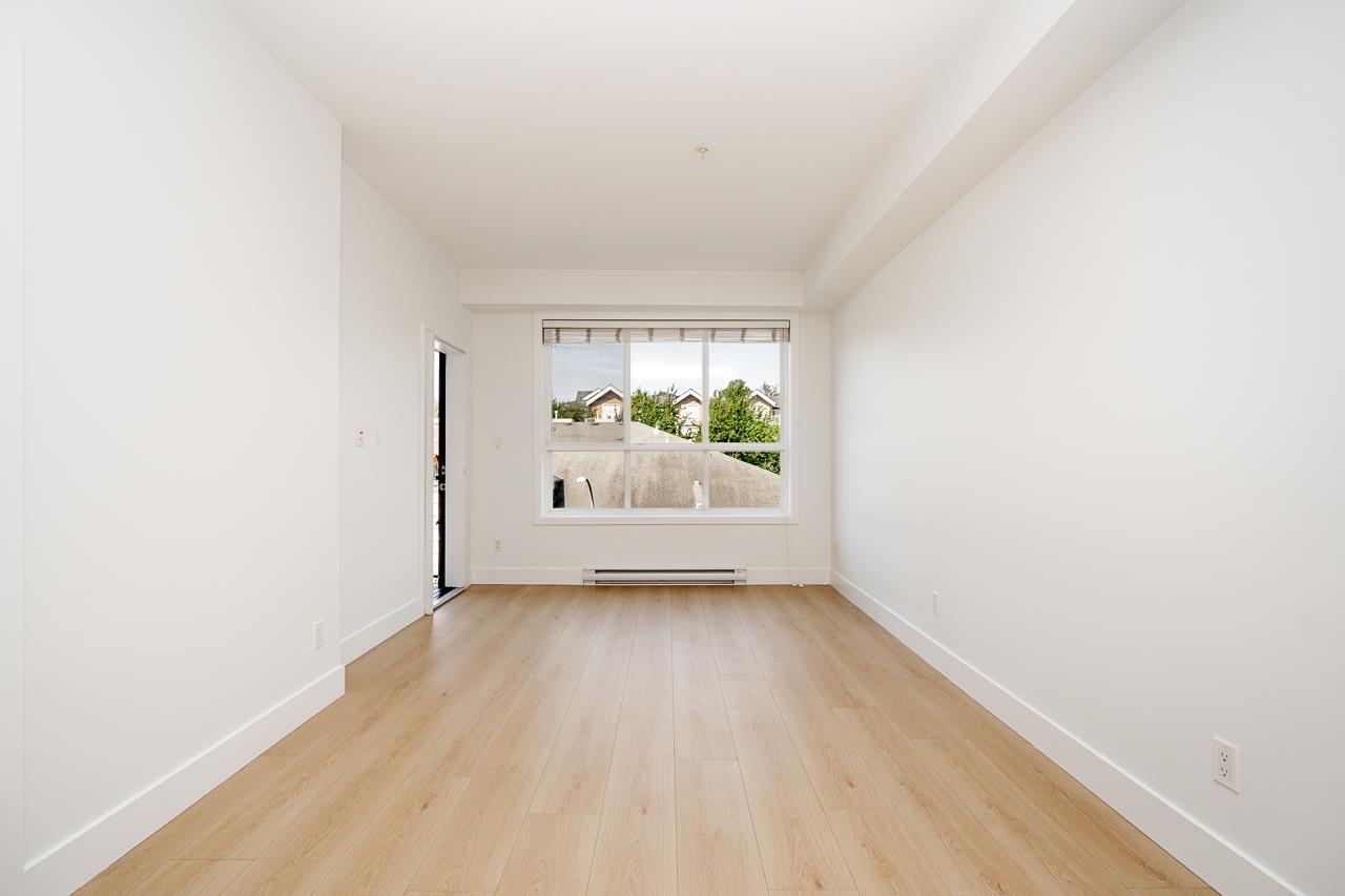 302 6468 195a Street, Surrey, British Columbia  V4N 6R6 - Photo 12 - R3156182