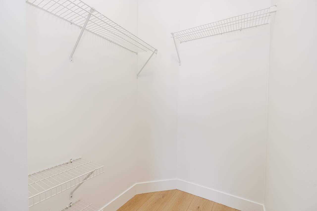 302 6468 195a Street, Surrey, British Columbia  V4N 6R6 - Photo 19 - R3156182