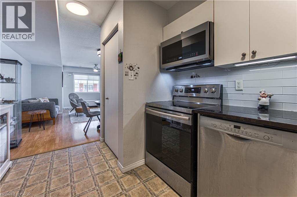 139 Brighton Street Unit# 3b, Waterloo, Ontario  N2J 4Z5 - Photo 14 - 40854862