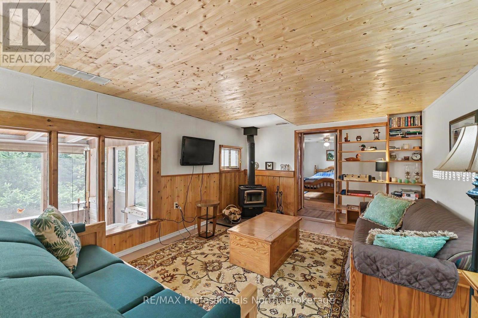 3701 Gelert Road, Minden Hills, Ontario  K0M 2K0 - Photo 3 - X13482806