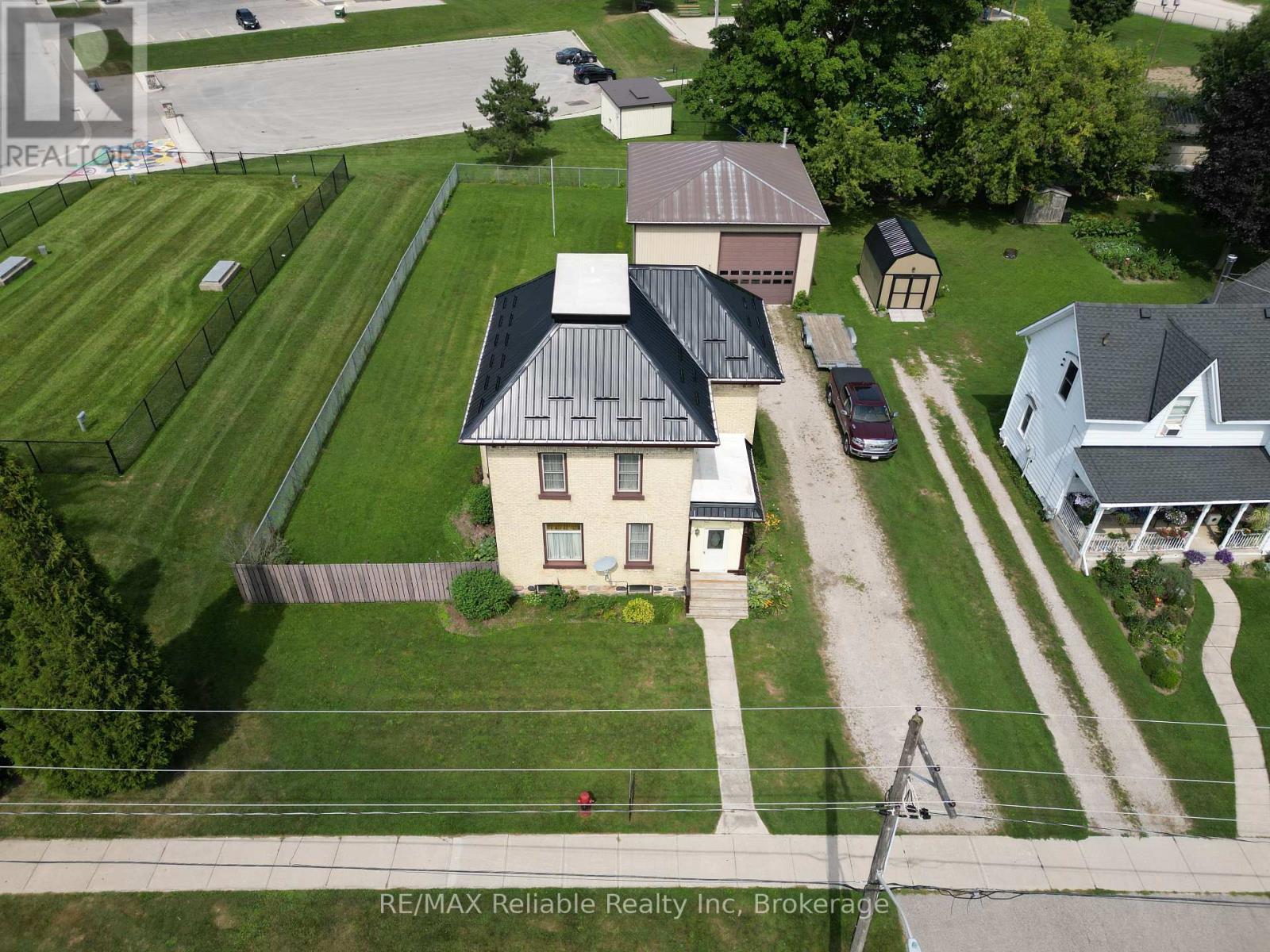 33 PRINCESS STREET E, Central Huron, Ontario