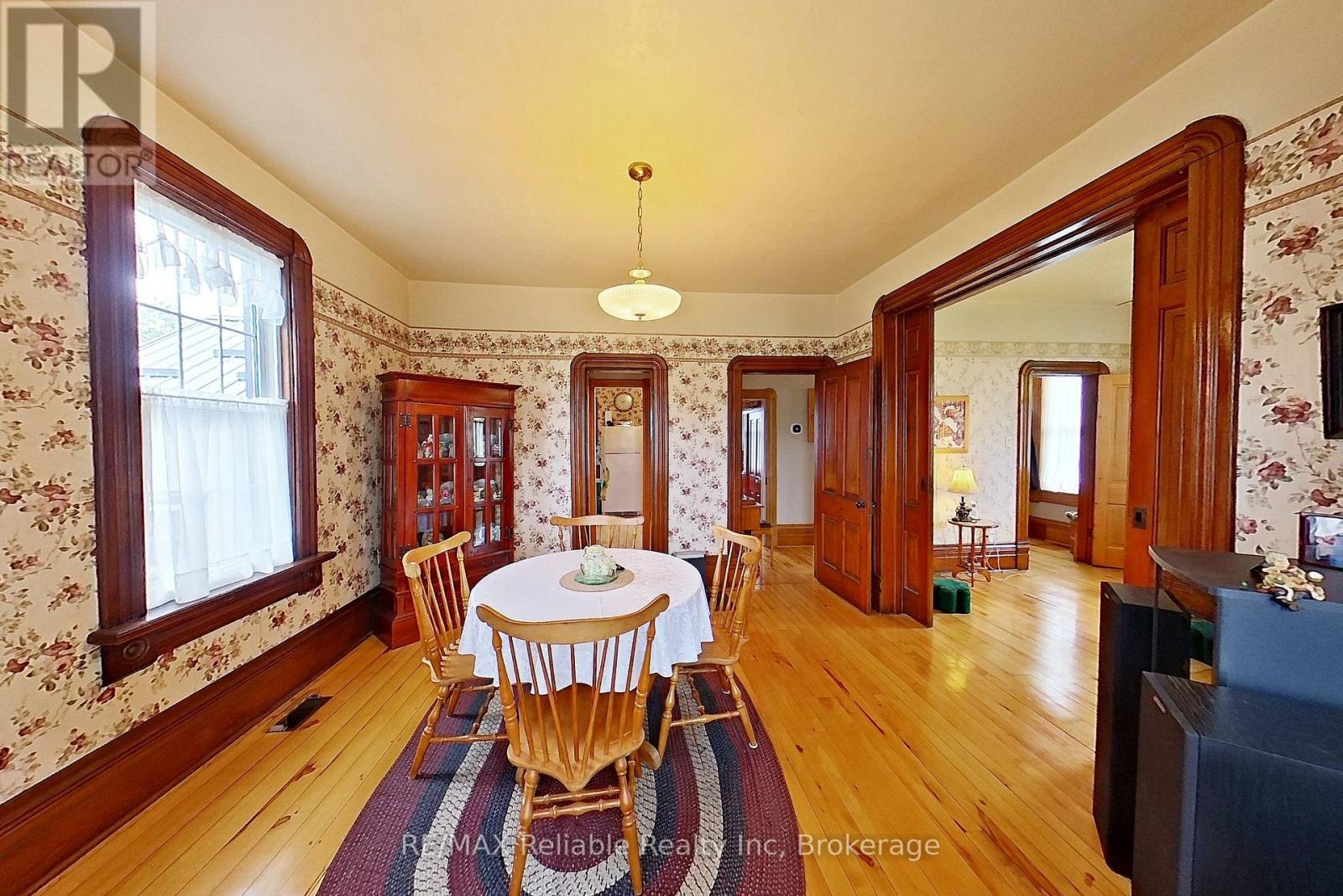 33 Princess Street E, Central Huron, Ontario  N0M 1L0 - Photo 5 - X13662408