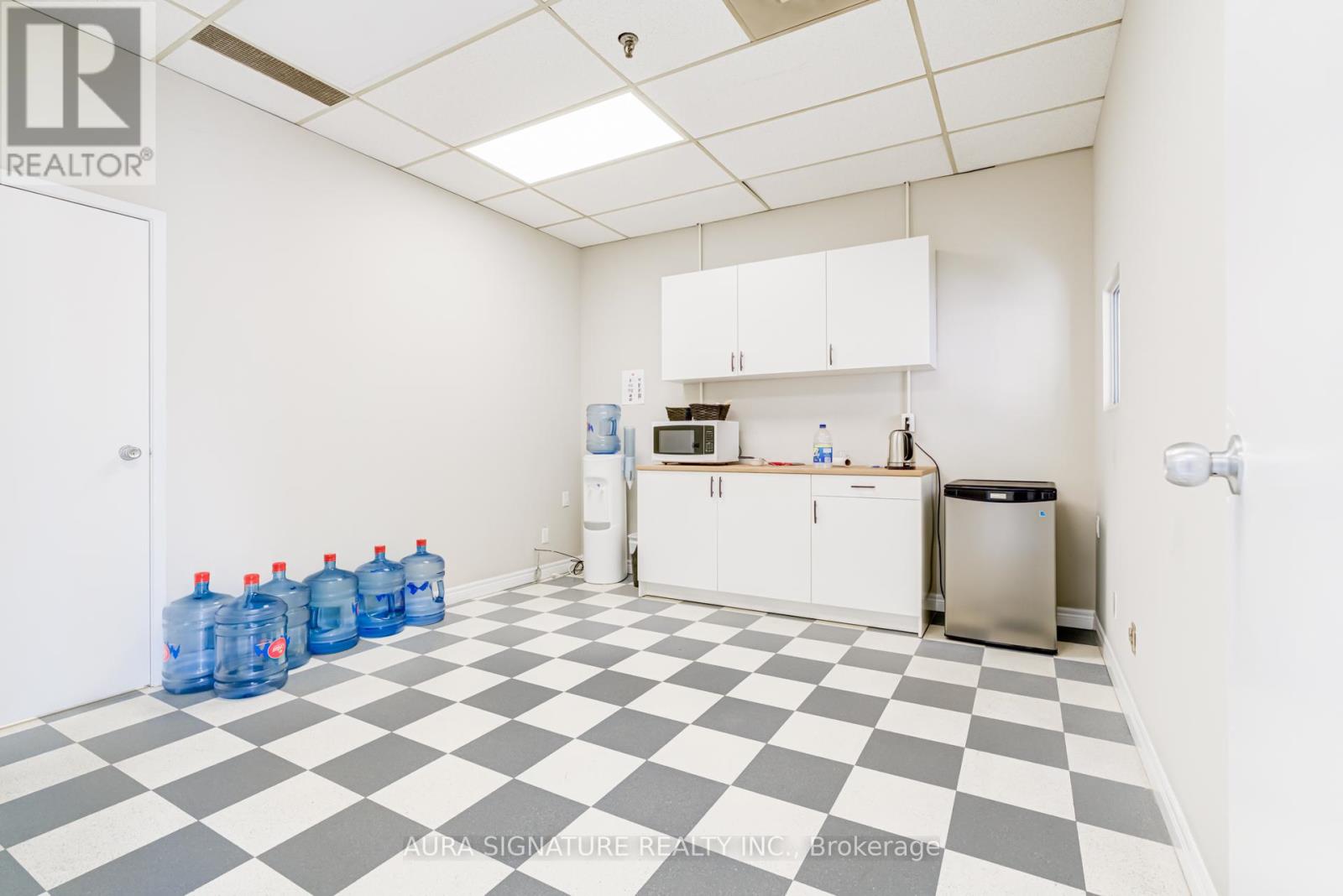 6 - 176 Rivermede Road, Vaughan, Ontario  L4K 3M7 - Photo 7 - N12875780