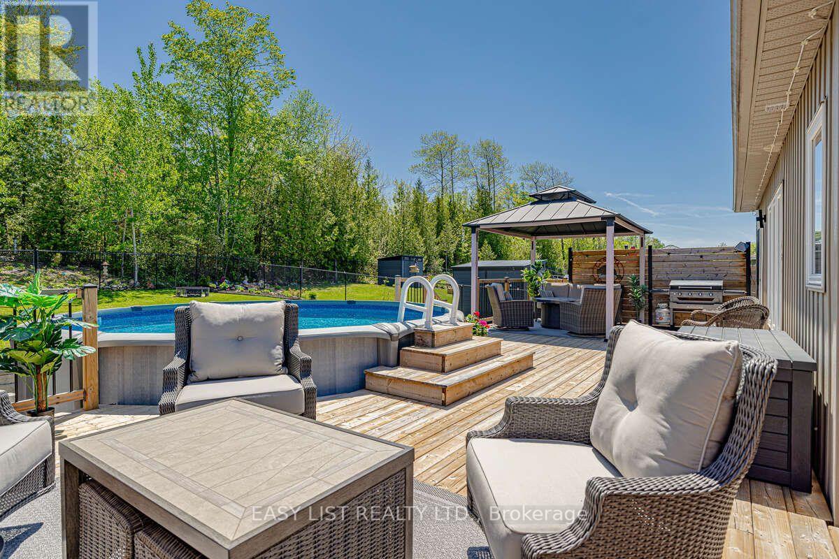 19 Ralph Dalton Boulevard, Tay, Ontario  L0K 2A0 - Photo 7 - S13417586