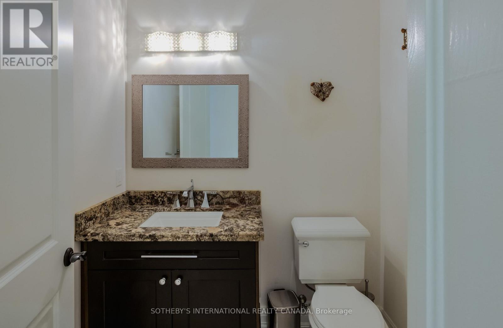 369 Lees Lane, Oakville, Ontario  L6L 4S4 - Photo 21 - W13474166