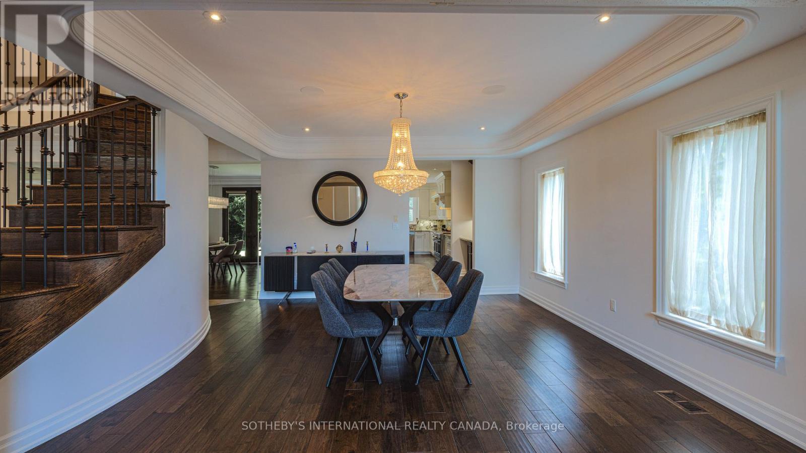 369 Lees Lane, Oakville, Ontario  L6L 4S4 - Photo 5 - W13474166