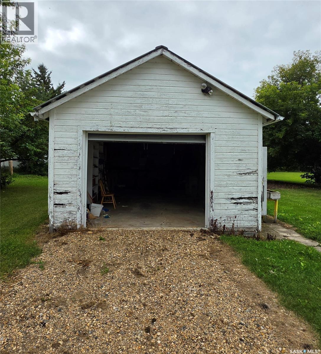 217 3rd Street Ne, Preeceville, Saskatchewan  S0A 3B0 - Photo 28 - SK045746