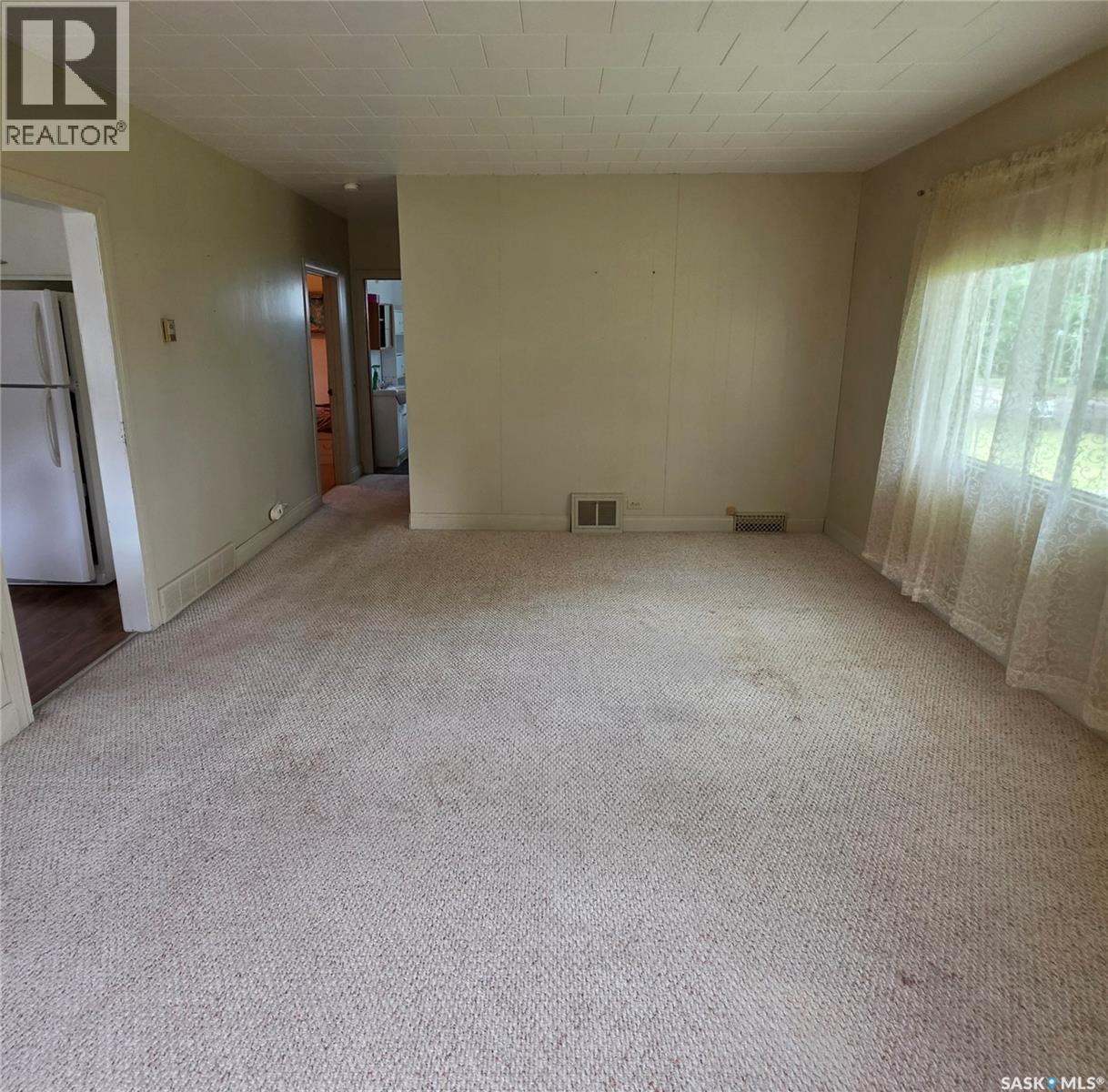 217 3rd Street Ne, Preeceville, Saskatchewan  S0A 3B0 - Photo 9 - SK045746