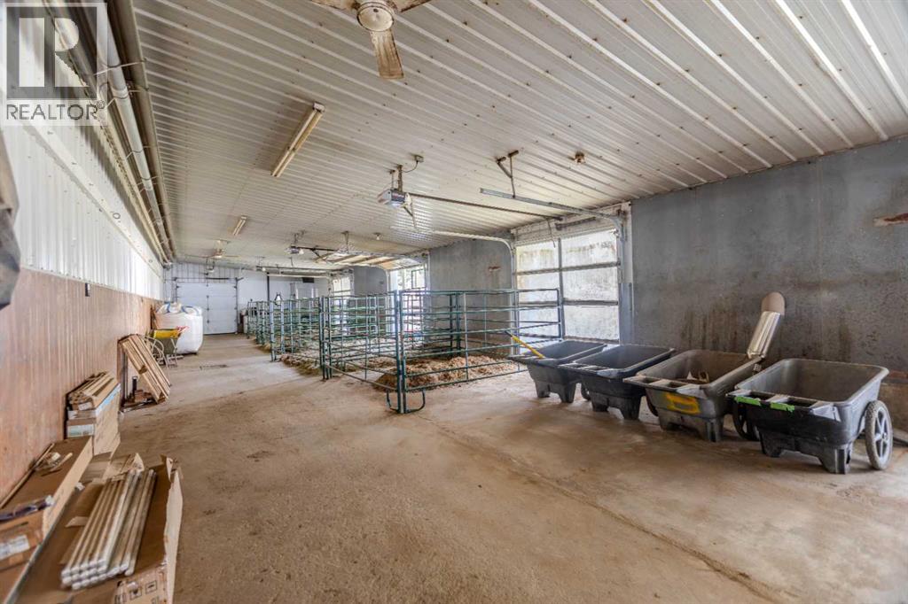 393033 Range Road 5-0, Leslieville, Alberta  T0M 1H0 - Photo 39 - A2331539