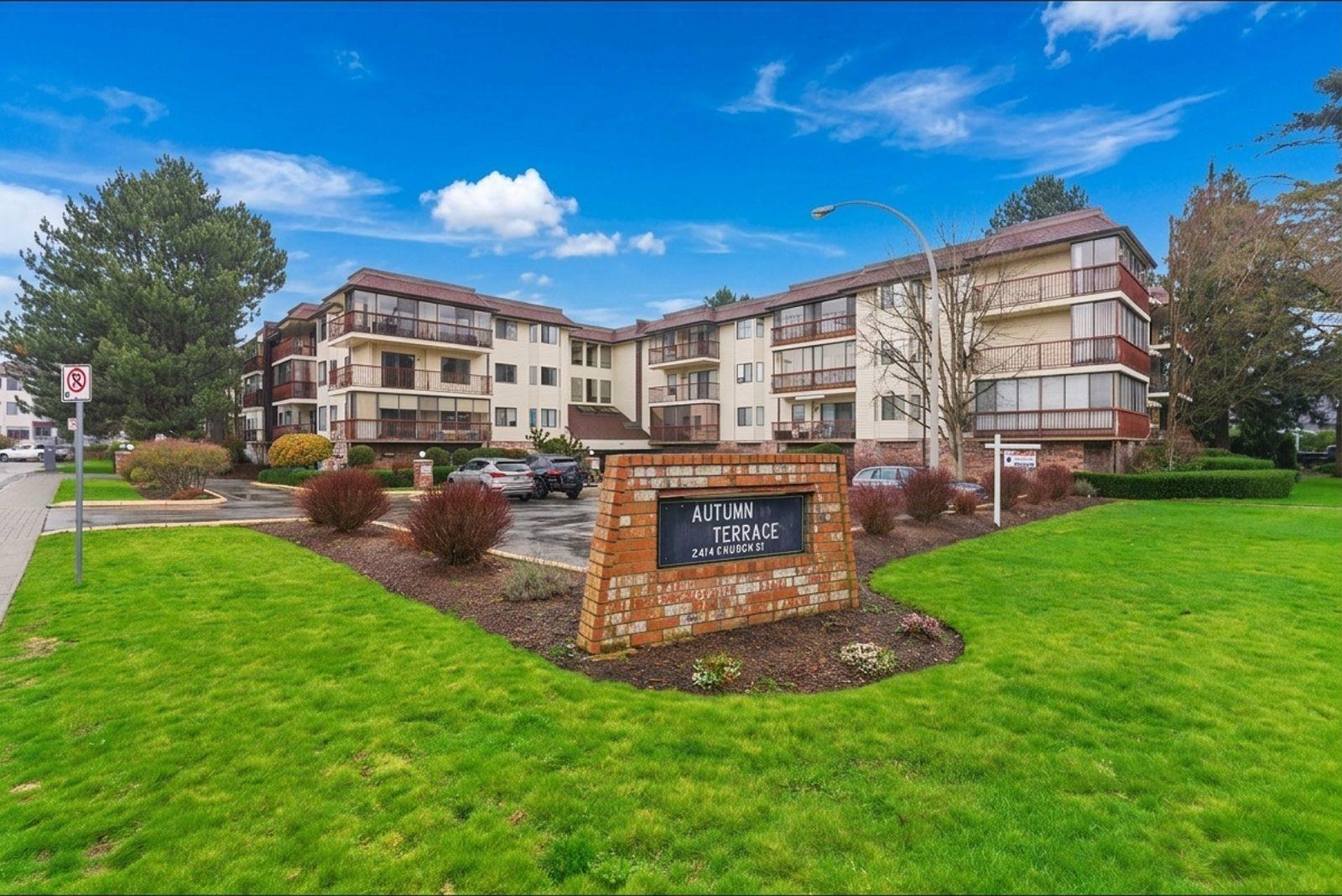214 2414 Church Street, Abbotsford, British Columbia  V2T 3J7 - Photo 1 - R3155480