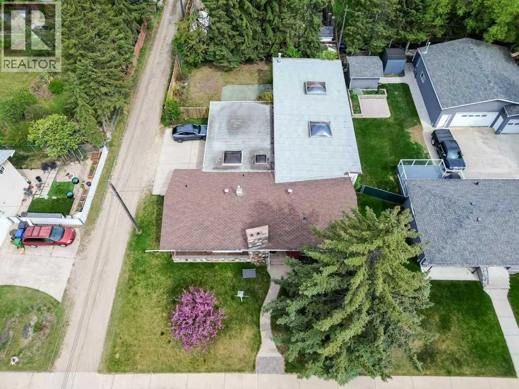 3515 43a Avenue, Red Deer, Alberta  T4N 3E9 - Photo 4 - A2315527