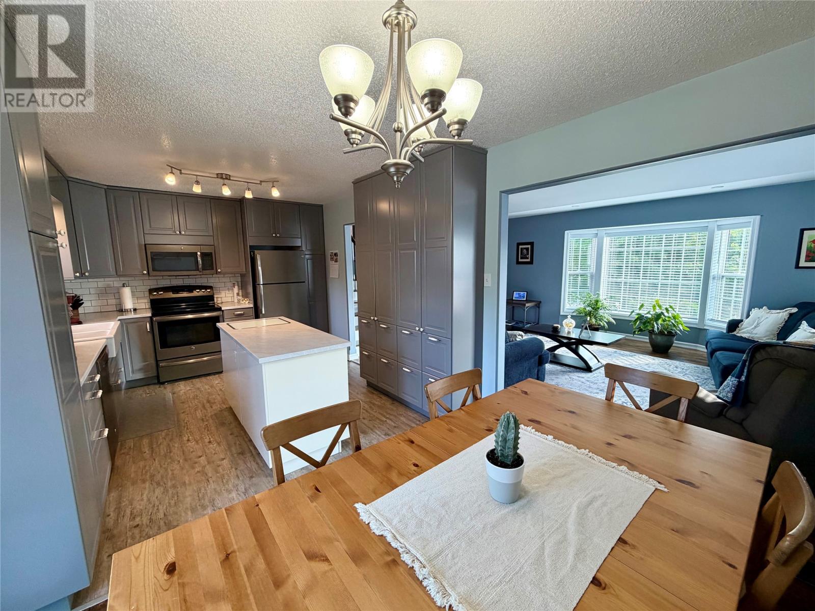 1 Mayor Avenue, Deer Lake — photo 13