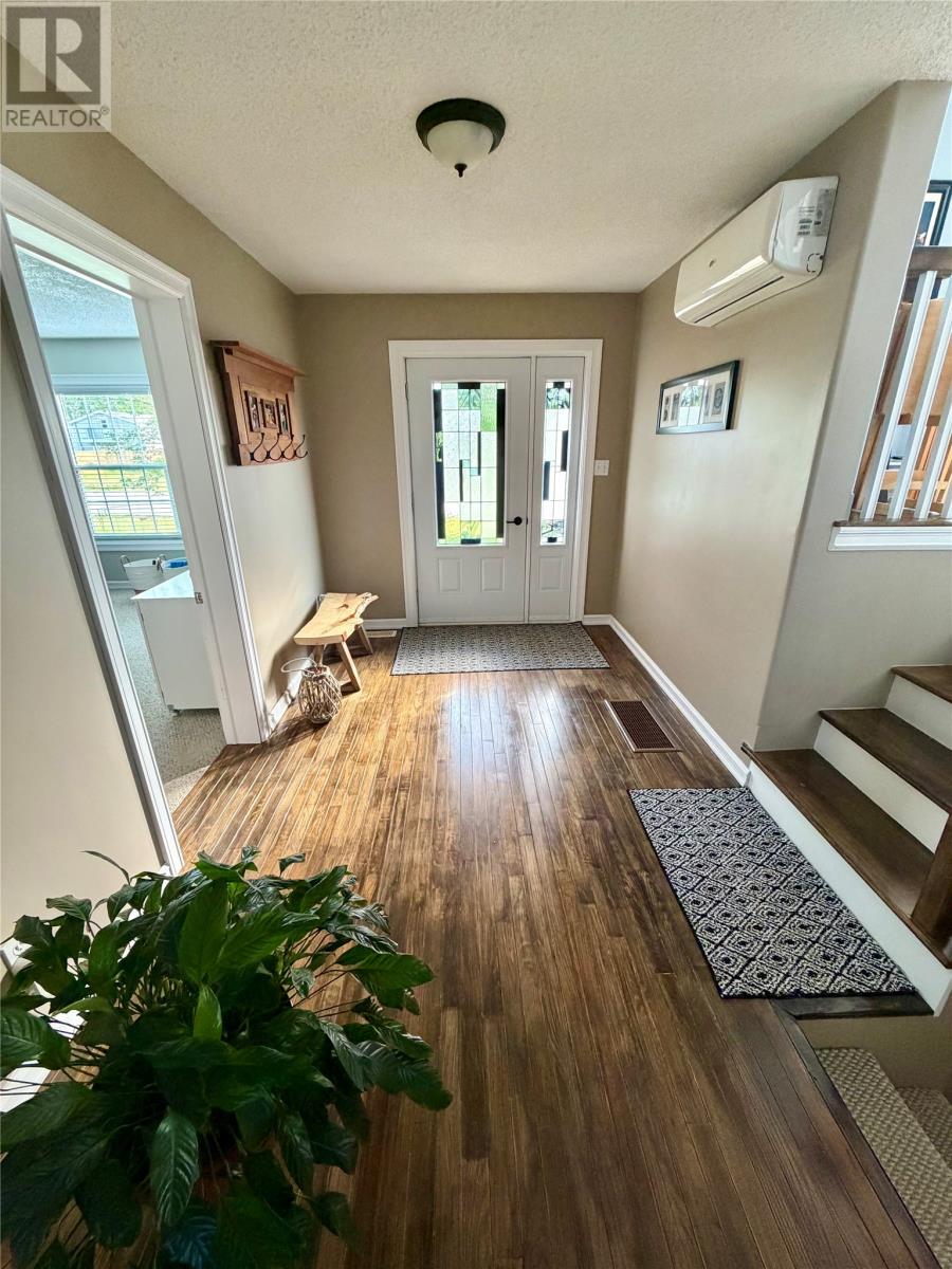 1 Mayor Avenue, Deer Lake — photo 22