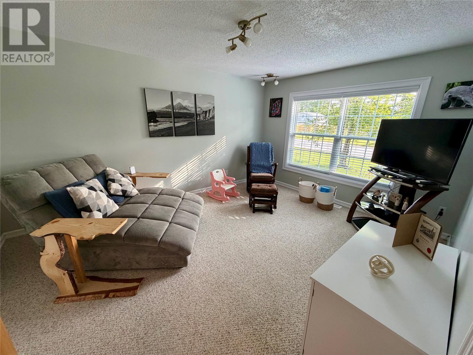 1 Mayor Avenue, Deer Lake — photo 23