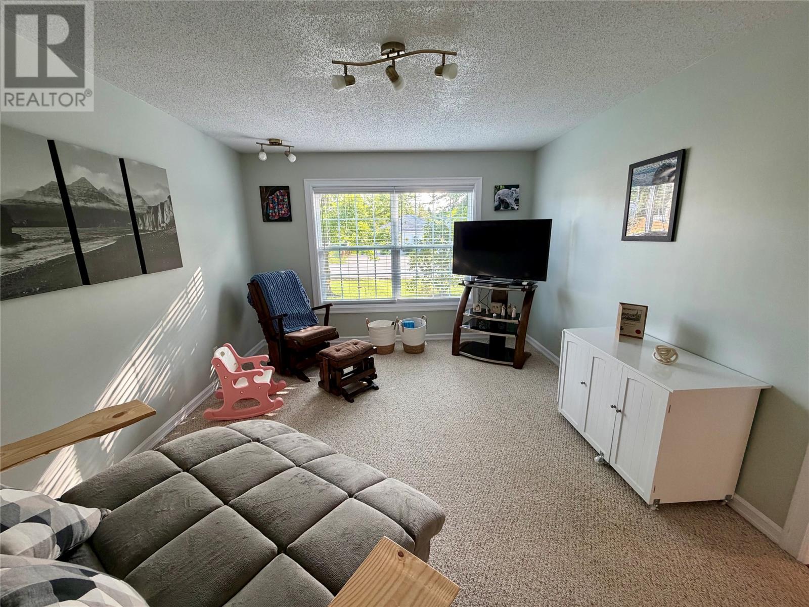 1 Mayor Avenue, Deer Lake — photo 25