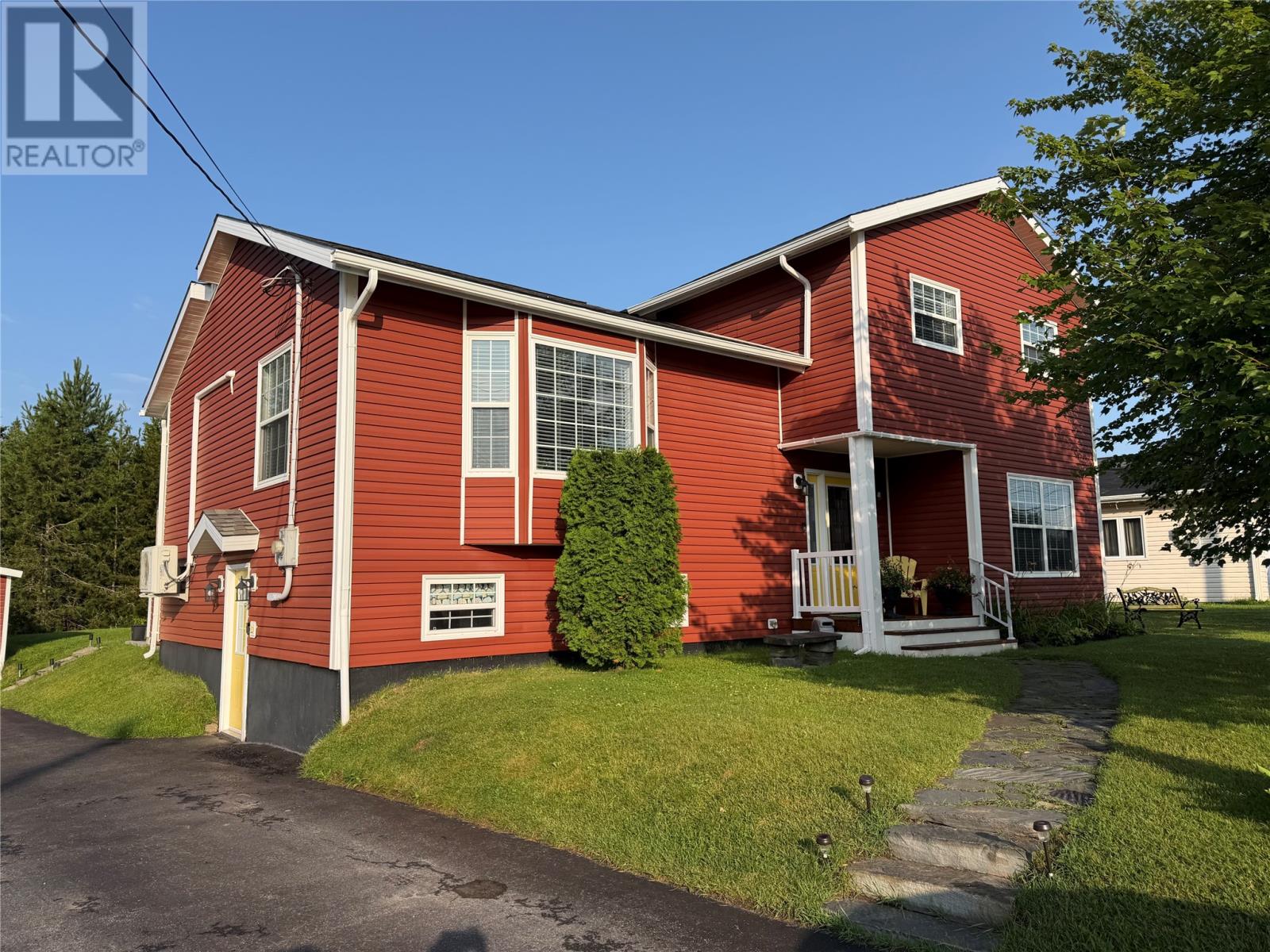 1 Mayor Avenue, Deer Lake — photo 49