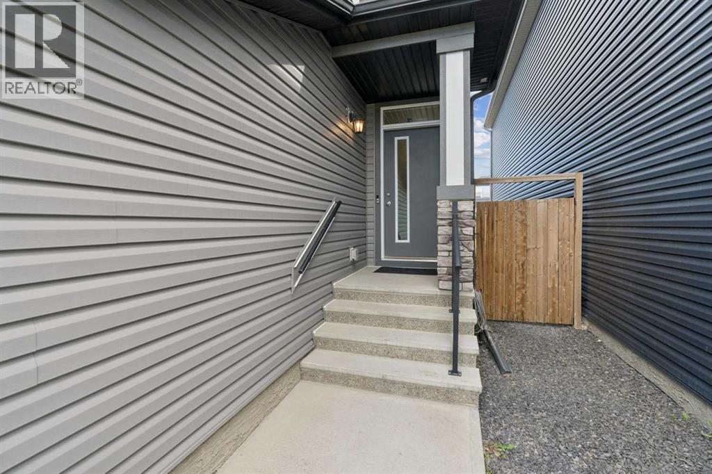 98 Seton Road Se, Calgary, Alberta  T3M 3G1 - Photo 3 - A2331810