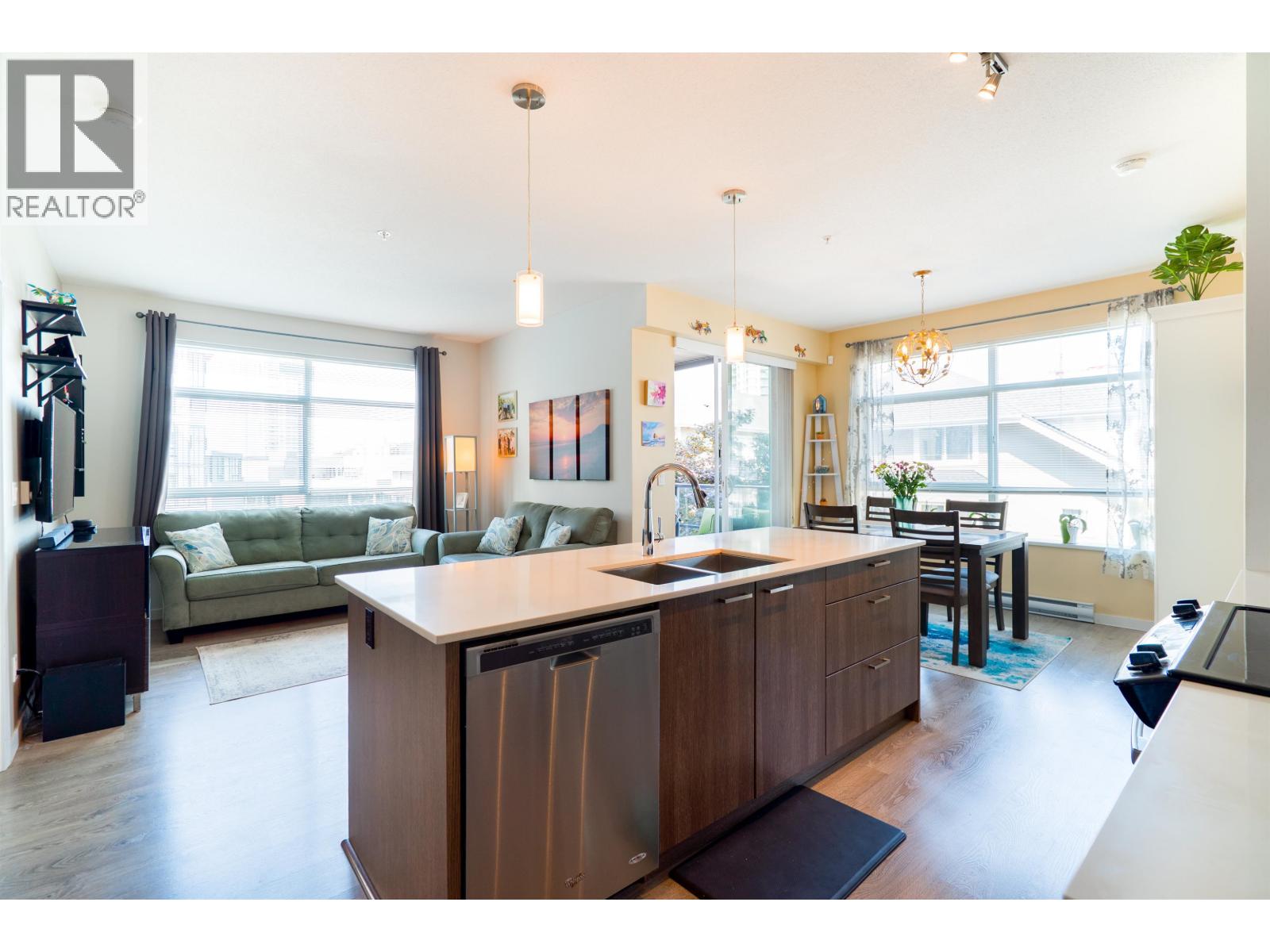 215 617 Smith Avenue, Coquitlam, British Columbia  V3J 0C3 - Photo 10 - R3156204