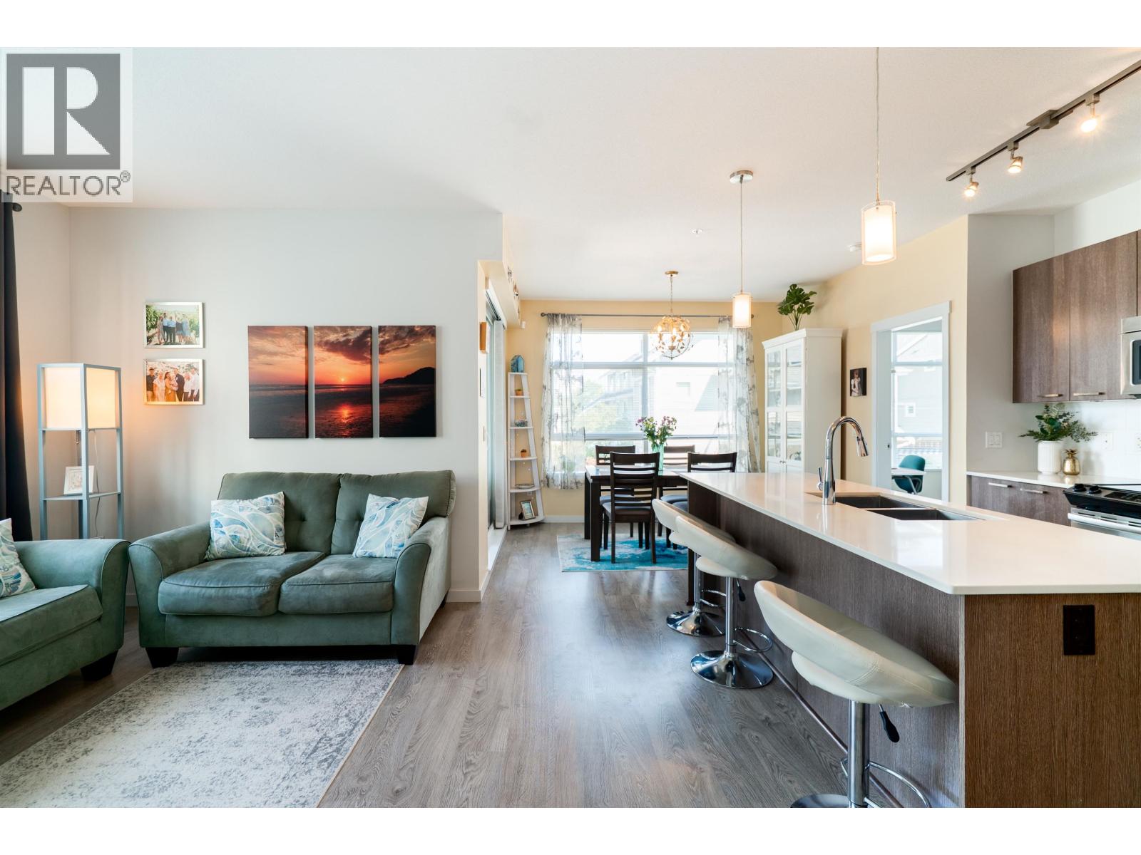 215 617 Smith Avenue, Coquitlam, British Columbia  V3J 0C3 - Photo 11 - R3156204