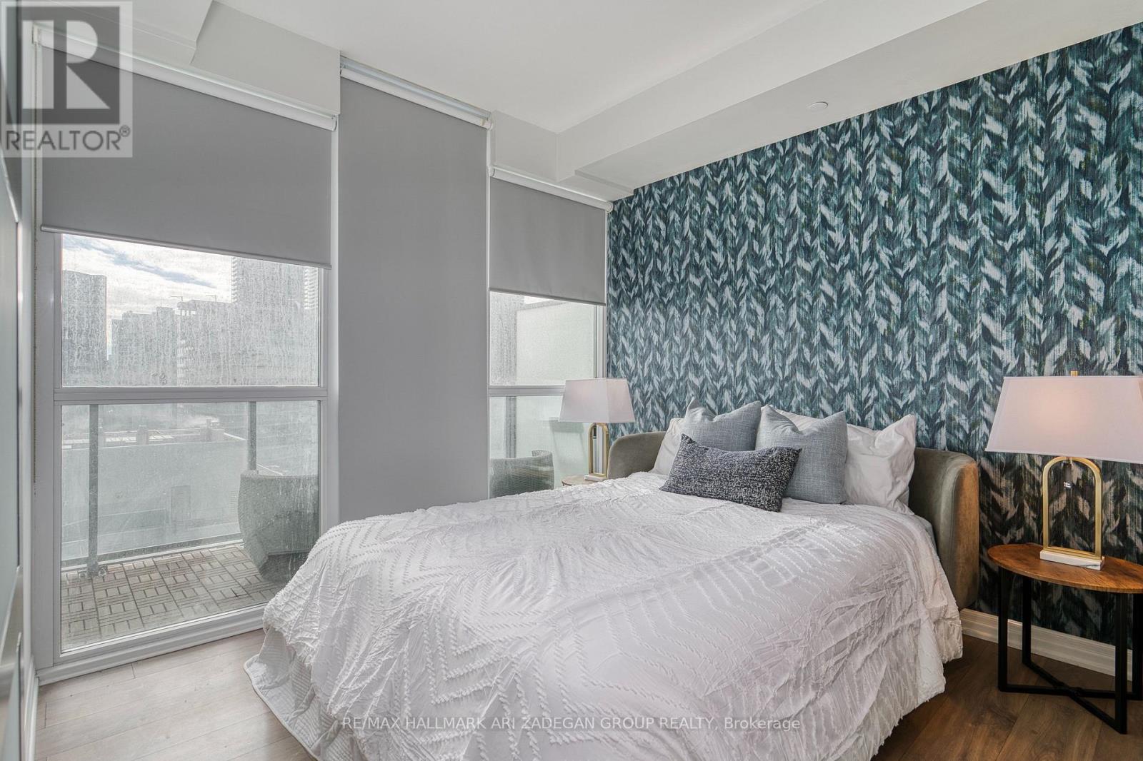 1806 - 88 Blue Jays Way, Toronto, Ontario  M5V 0L7 - Photo 4 - C13682034