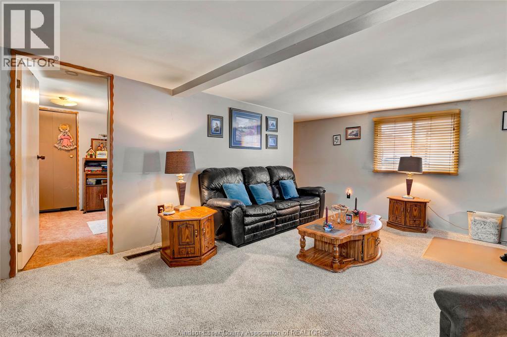 4 Robin Court, Lakeshore, Ontario  N8N 2V9 - Photo 8 - 26020004
