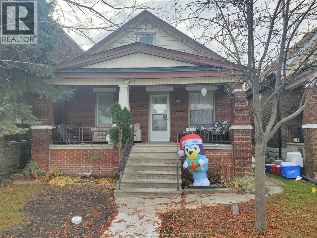 MLS# 26019987: 1097 Elsmere AVENUE, Windsor, Canada