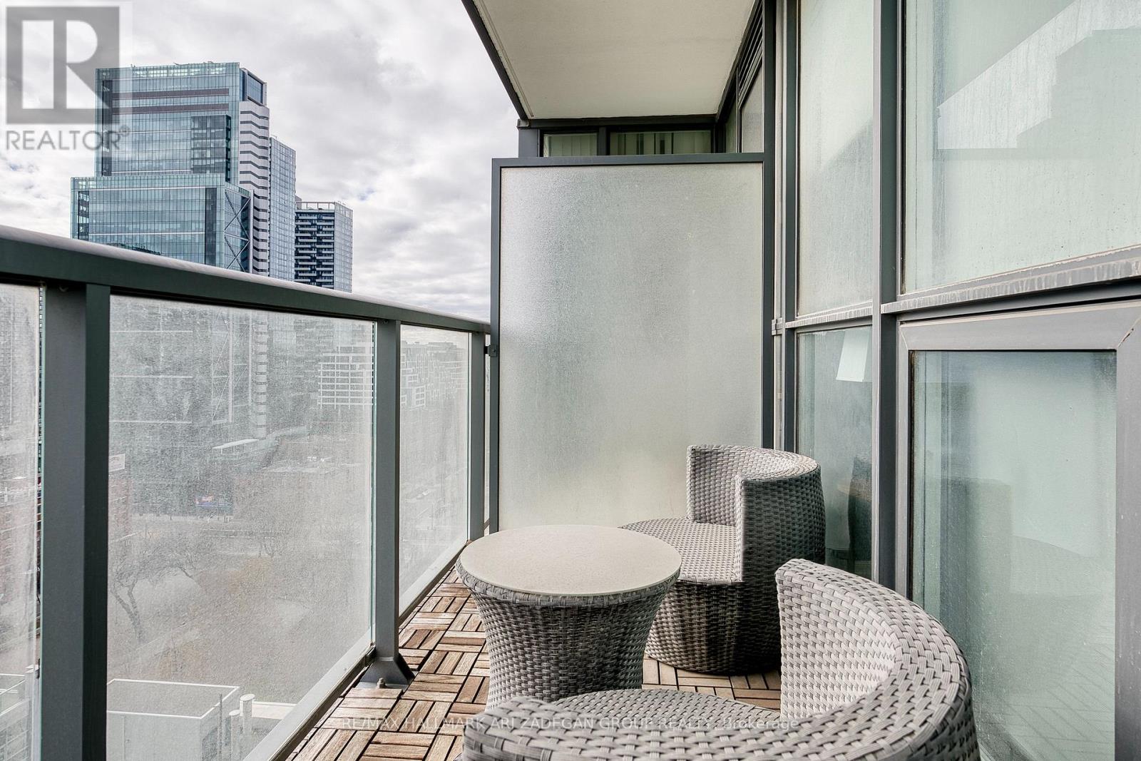 1806 - 88 Blue Jays Way, Toronto, Ontario  M5V 0L7 - Photo 19 - C13682034