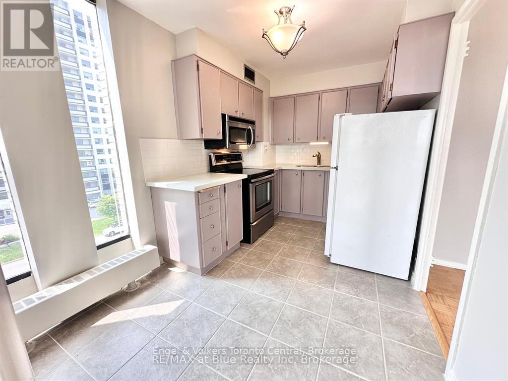 502 - 15 Towering Heights Boulevard, St. Catharines, Ontario  L2T 3G7 - Photo 4 - X13682690